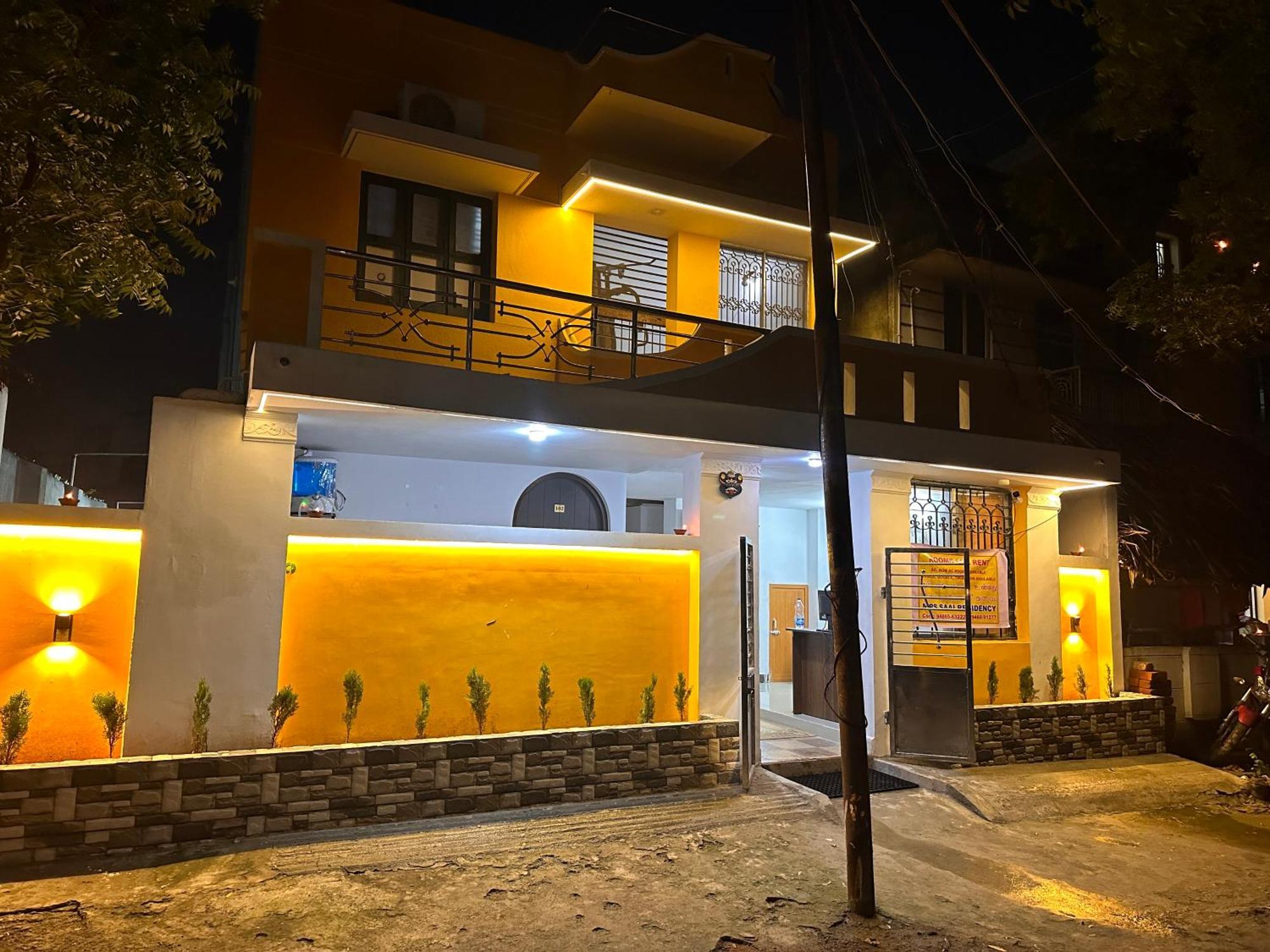 Hotel Mps Saai Residency Tiruvannāmalai Exterior foto
